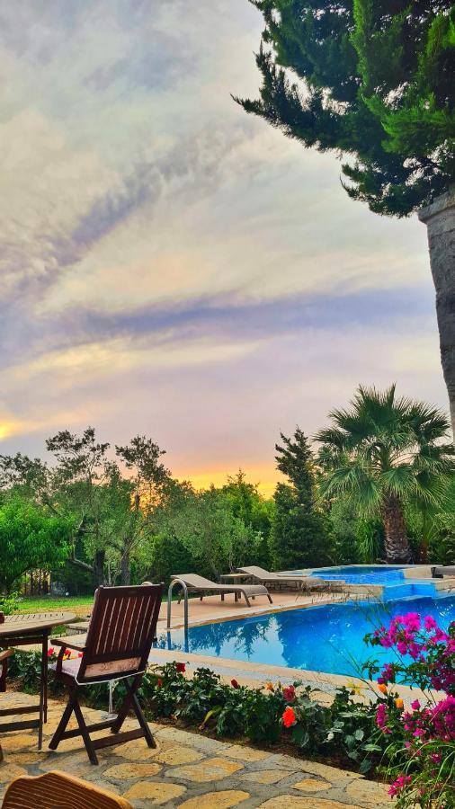 Hotel Bir Dem Urla Exterior foto