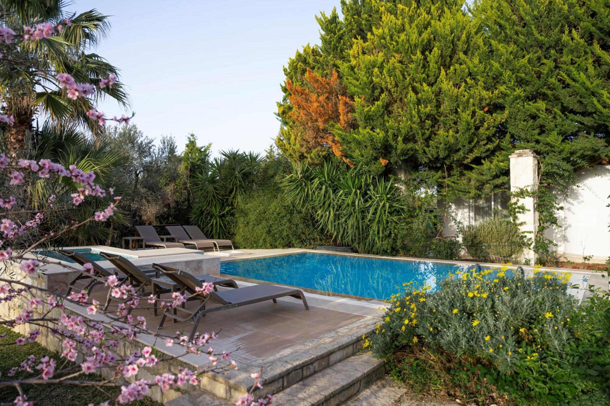Hotel Bir Dem Urla Exterior foto